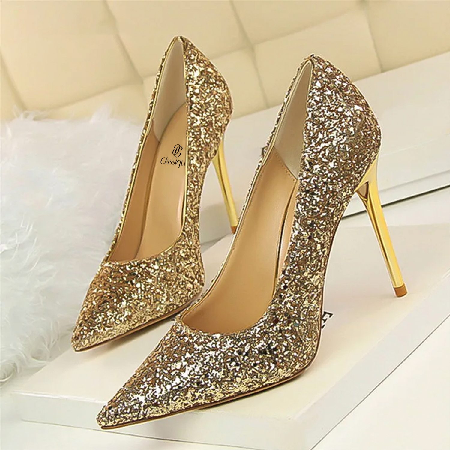 Thin Heels -Gold